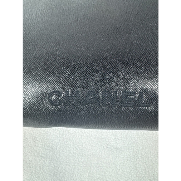 Authentic CHANEL Black Grained Calfskin Shopping Tote - Picture 5 of 15